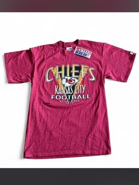 Brand new with tags Kansas City chiefs football tshirt